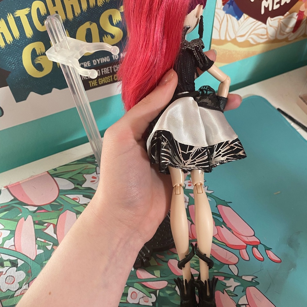 Like new, Mira Shards doll from Ever After High! - Picture 7 of 10